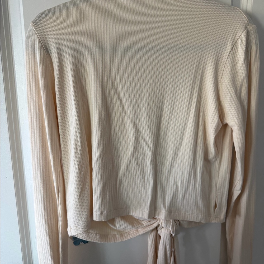 Tart Beige Tie-Front Ribbed Blouse - Picture 2 of 3